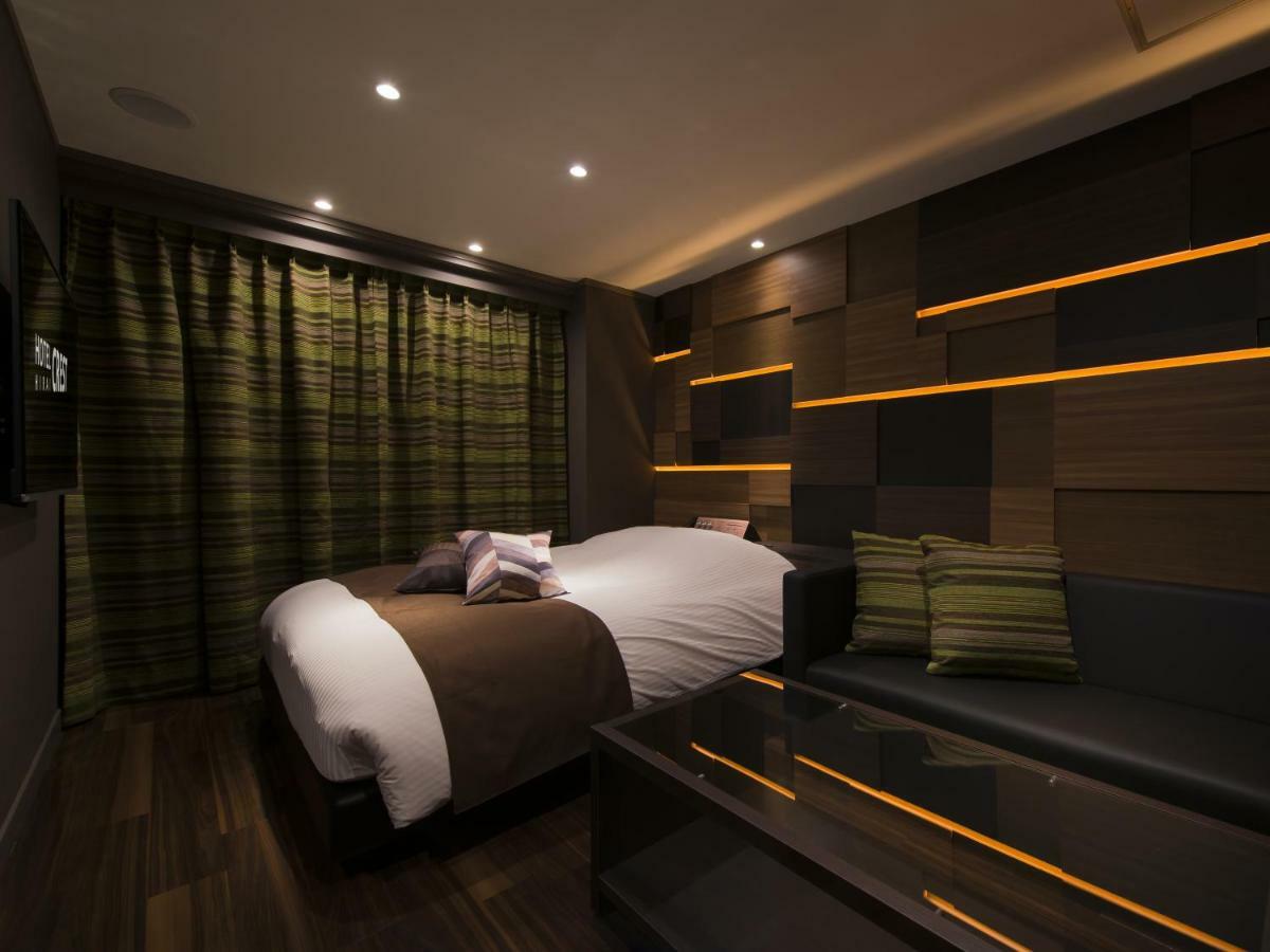 Hotel Crest Hirai (Adults Only) โตเกียว ภายนอก รูปภาพ